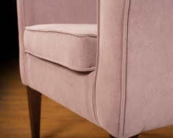 Кресло 