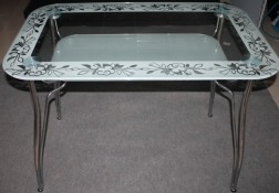 Стол кухонный стеклянный Византия 1100*700 купить в каталоге - Иконка 2